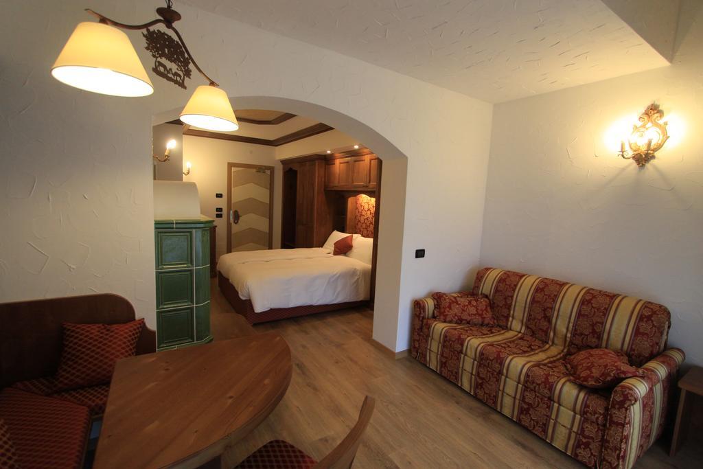 Dolasilla Park Hotel Vigo di Fassa Buitenkant foto