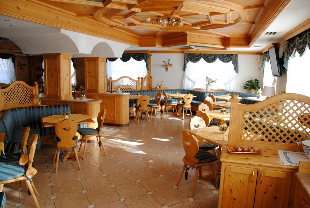 Dolasilla Park Hotel Vigo di Fassa Buitenkant foto